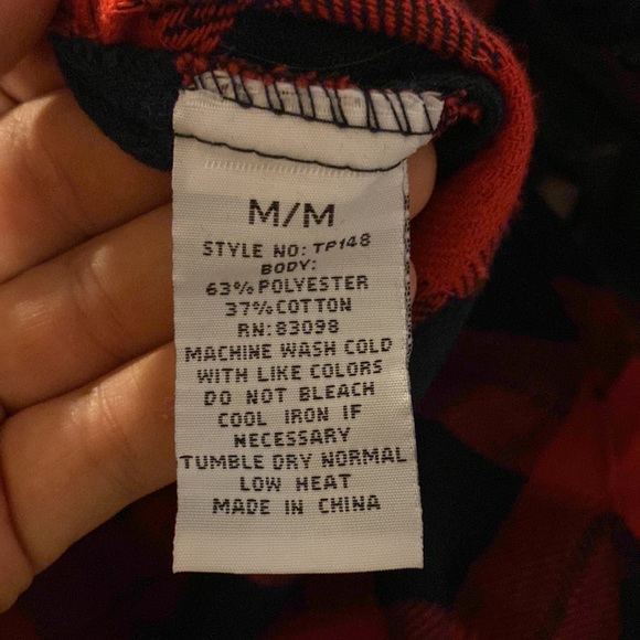 Red/Blue Plaid Long Sleeve Shirt/Hoodie Jacket - Picture 10 of 10